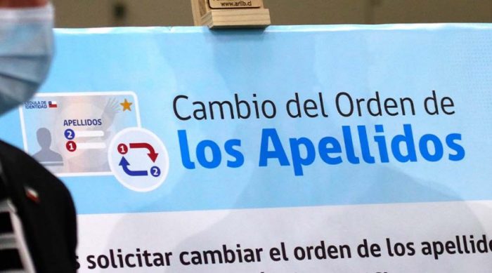 Cambiar el orden de los apellidos: revisa cómo funciona el trámite en Chile