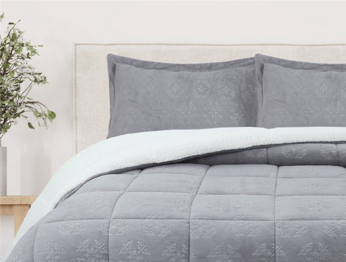 Esta tienda de textiles anunció cierre definitivo en Chile y liquida todo su stock