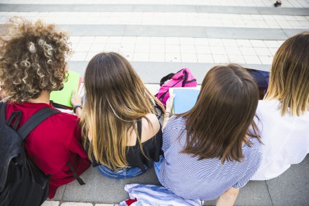 Diez tesis sobre el Pase Cultural: cuando la cultura se reduce a voucher