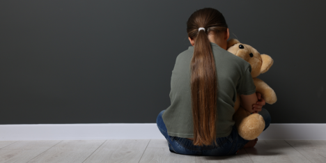 Agresiones sexuales infantiles: seminario destacó nuevas estrategias psicosociales en Chile