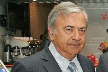 Derrota para Isidoro Quiroga: lo condenan a restituir US$300M por sobreprecio en venta de Australis