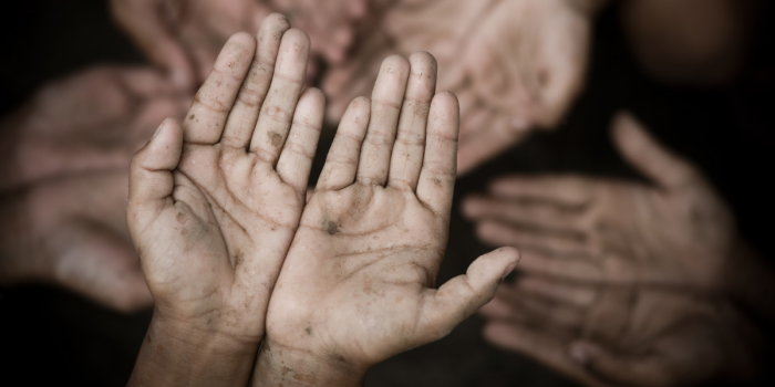 La pobreza merece un debate con verdad