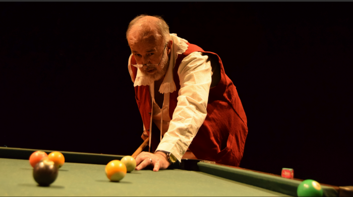 Obra “Míster Shakespeare” de Marco Antonio de la Parra en Talca