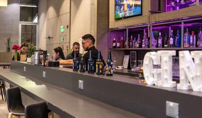 Cócteles con esencia: celebrando 10 años con Estación Encantada, una nueva carta de coctelería