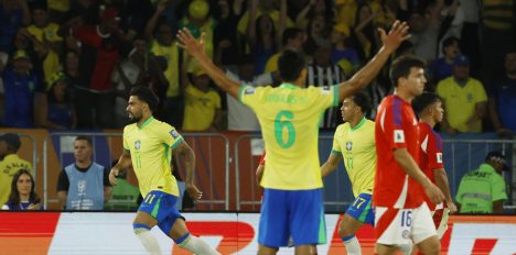 Chile se hunde en las Eliminatorias: colista absoluto tras caer 3-0 ante Brasil en el Maracaná