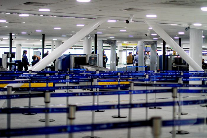 MOP responde a críticas de Latam por aeropuerto: “Tienen que aportar en mejorar la calidad”