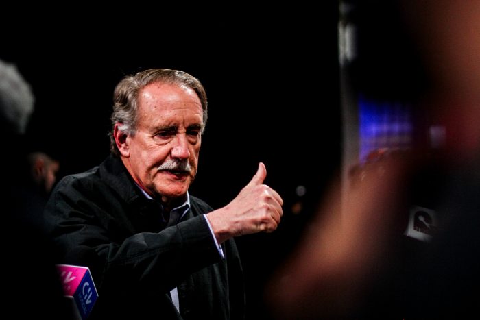 Artés advierte a un eventual gobierno de Kast: “Sacamos a Pinochet y no va a durar nada”