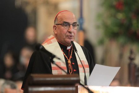 Cardenal Chomali dirige Te Deum llamando a la unidad y criticando proyectos de aborto y eutanasia