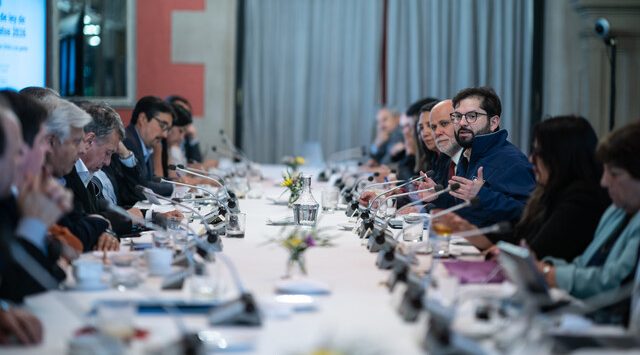 Gobierno no incluye “glosa republicana” en Presupuesto: ofrecerá “facultad” a próxima administración