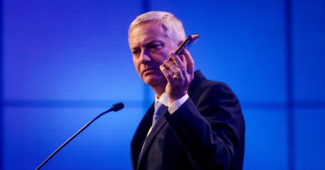 Kast responde a Jara y defiende su plan migratorio ante críticas de "propuesta imaginaria"