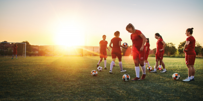 Fútbol para mujeres centenarias