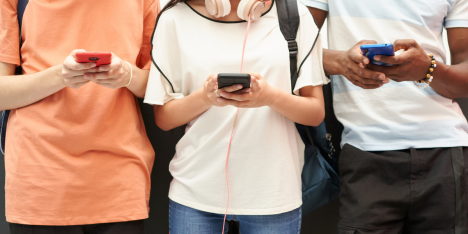 Bienestar familiar digital: un desafío país impostergable