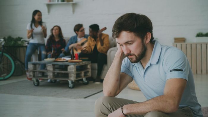 Fiestas Patrias y salud mental: experta entrega consejos para manejar tristeza y ansiedad