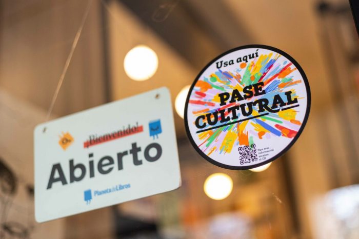 Gobierno lanzó el Pase Cultural: revisa dónde usar los $50 mil para bienes y servicios culturales