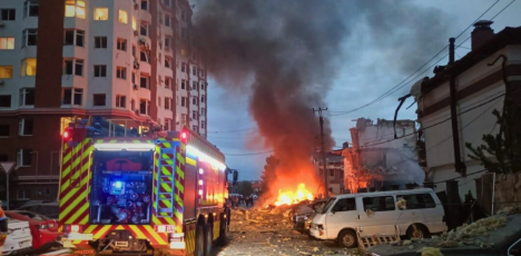 Ataque masivo con drones y misiles en Kiev deja al menos cuatro muertos
