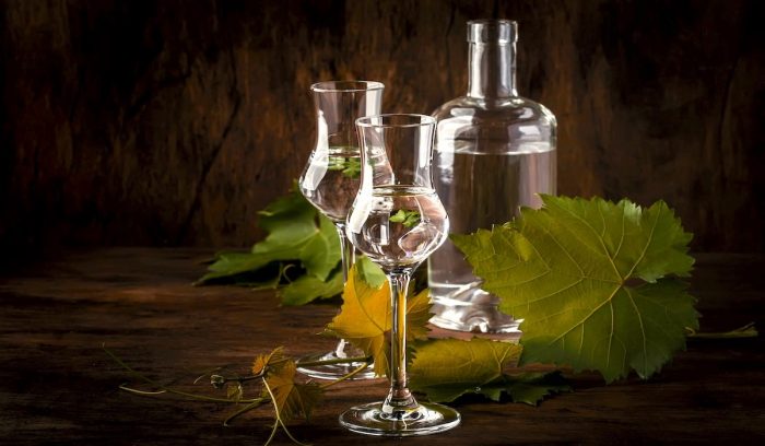 Orgullo nacional: Pisco chileno gana Doble Oro y es elegido “Destilería de Pisco del Año” en Asia