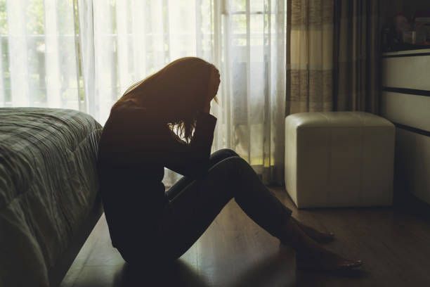 Prevención del suicidio en Chile: especialistas alertan sobre señales de riesgo y redes de apoyo