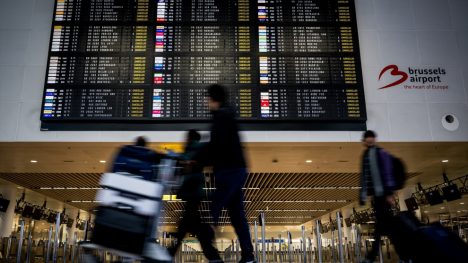 Un ciberataque daña el sistema de facturación en aeropuertos de Bruselas, Berlín y Londres