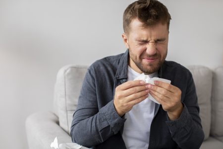 ¿Alergia o virus respiratorio? Claves para diferenciar sus síntomas y saber cuándo consultar
