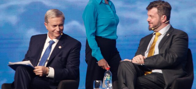 Oficialismo instala idea de que “Kast es Kaiser” y endurece ofensiva en segunda vuelta