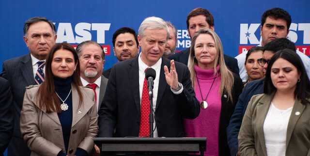 “Marchas sin Violencia”: la receta de Kast al estilo Milei y Trump para frenar protestas en Chile