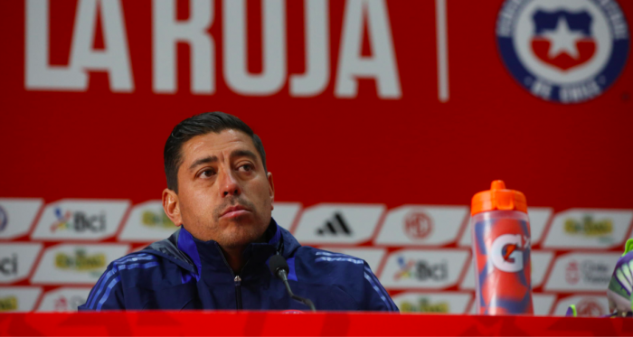 Córdova dice que Chile dará “lo mejor posible” ante Uruguay este martes