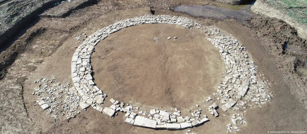 Intriga por tumba romana completamente vacía en Alemania