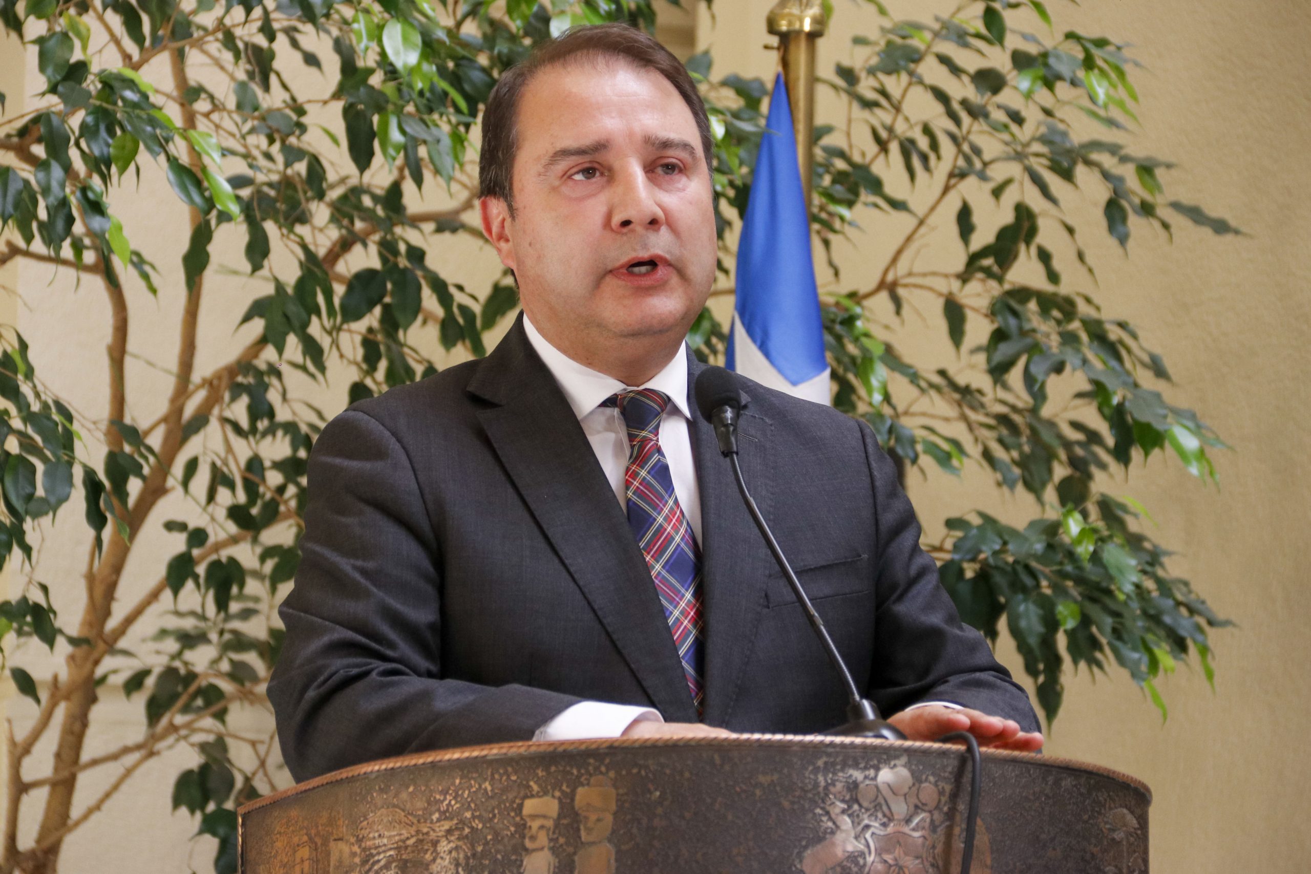 Migración: estamos colapsados