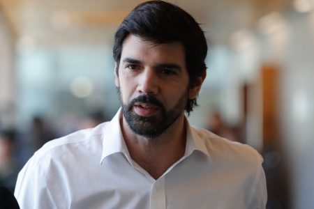 Acogen desafuero del diputado Joaquín Lavín por facturas falsas y tráfico de influencias