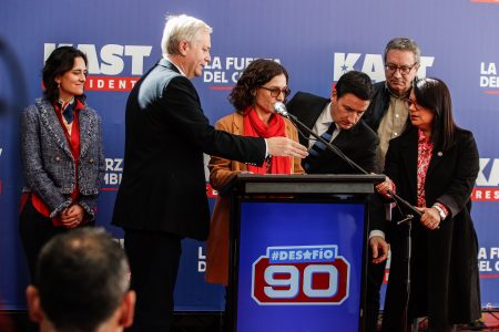 Diferencias entre Squella y Valenzuela generan tensión entre partido de Kast y su comando de campaña