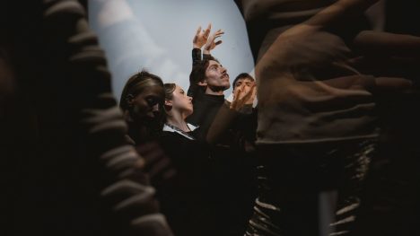 Ballet Nacional Chileno estrena "Barroco", nueva colaboración de Mathieu Guilhaumon y Millaray Lobos