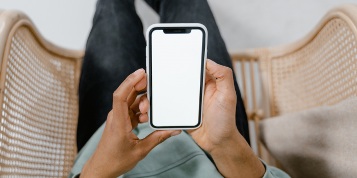 TikTok y la adicción digital: cómo el algoritmo mantiene a los usuarios pegados a la pantalla