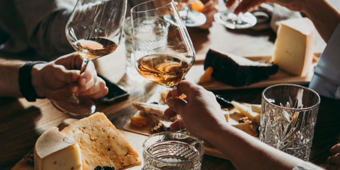 Catar vino: una experiencia sensorial que revela aromas, sabores y la historia de cada botella