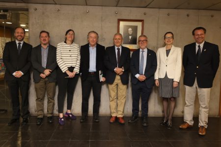 Chile se integra a red birregional de supercomputación UE–ALC y firma alianza estratégica con España