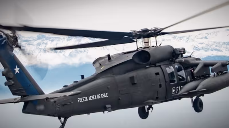FACh confirma hallazgo de helicóptero que desapareció en Campos de Hielo Sur: un ocupante falleció
