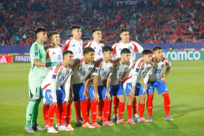 Chile avanza a octavos del Mundial Sub 20 pese a caer 2-1 ante Egipto en el Estadio Nacional