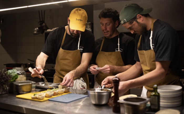 Proyecto Pescado: los cuatro amigos que están revolucionando la cocina de mar en Argentina