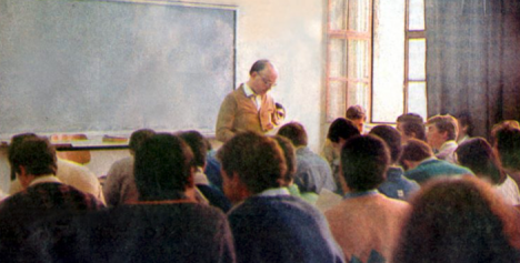 La velocidad y densidad de Guzmán