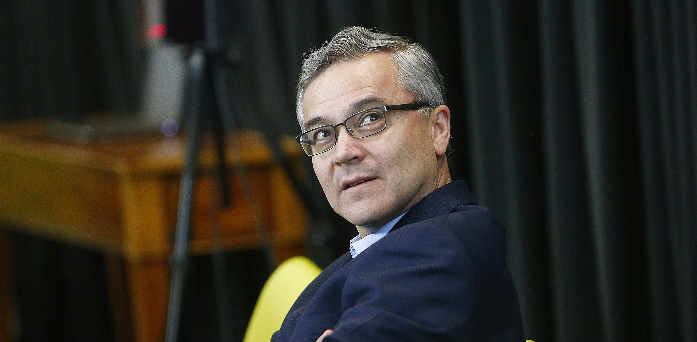 Couso analiza estilo de Quiroz: “La economía es demasiado importante para dejársela a economistas”