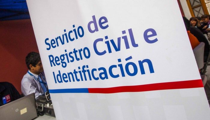 Más de 64 mil chilenos han cambiado el orden de sus apellidos