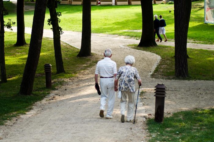 Omega-3 y salud ósea: el aliado clave para prevenir la osteoporosis en adultos mayores chilenos