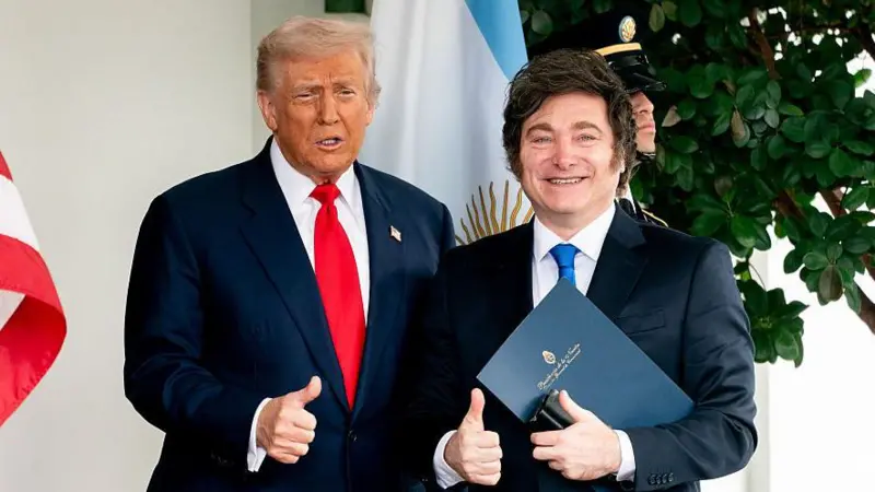 Trump en modo chantaje: condiciona ayuda a Argentina a una victoria de Milei en las legislativas