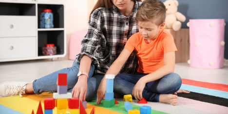 Equilibrio familiar y neurodivergencia: cómo evitar el síndrome del cuidador