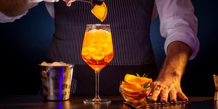 Diez años del Día del Bartender: Bacardí reúne a los mejores bartenders de Chile en una gran celebra