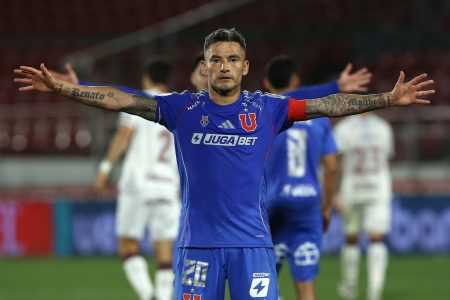 La U logra un empate agónico ante Lanús y deja abierta la semifinal de la Copa Sudamericana