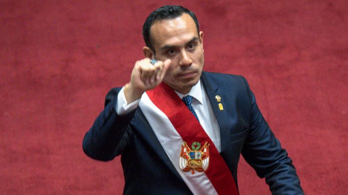 Nuevo Presidente de Perú encabezó mega operativo simultáneo en cuatro penales del país