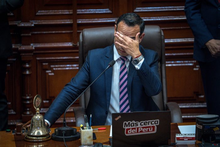 Presidente interino de Perú decreta estado de emergencia en Lima ante ola de crimen organizado