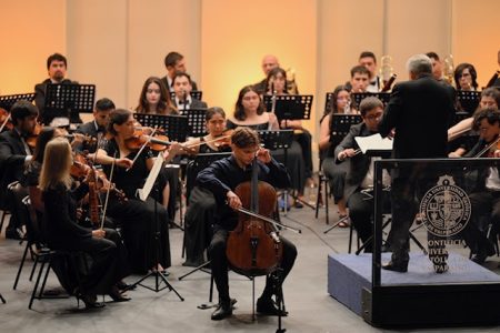Violonchelista chileno alemán triunfa en Concurso Internacional de Ejecución Musical Dr. Luis Sigall