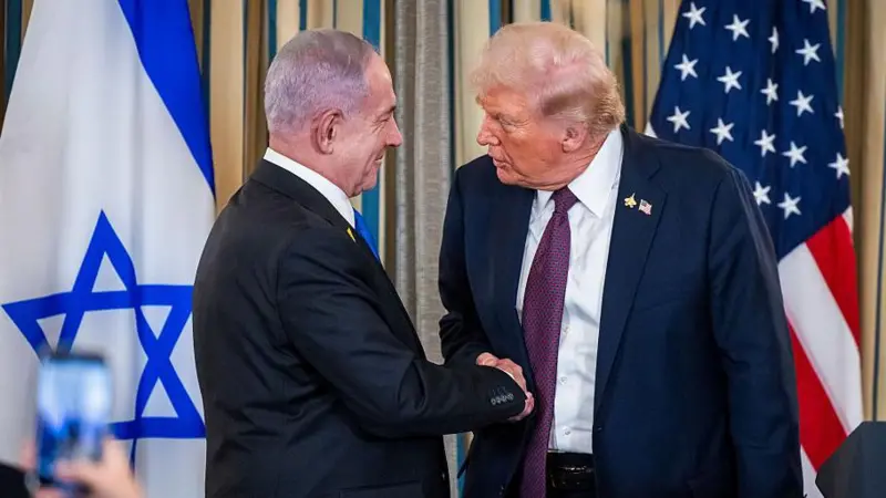 Trump pide al presidente israelí que indulte a Netanyahu en su juicio por corrupción