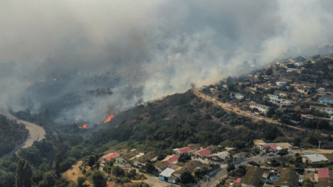 Incendios en región de Valparaíso: varios focos activos y presencia de alerta SAE